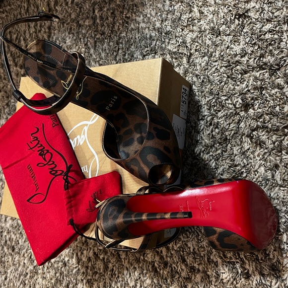 Christian Louboutin -Jenlove Alta - Picture 4 of 7